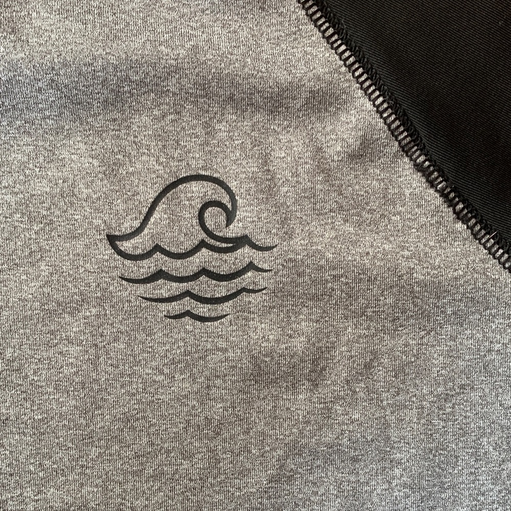 Art Class Rash Guard - size Small (6-7) - Picture 2 of 4